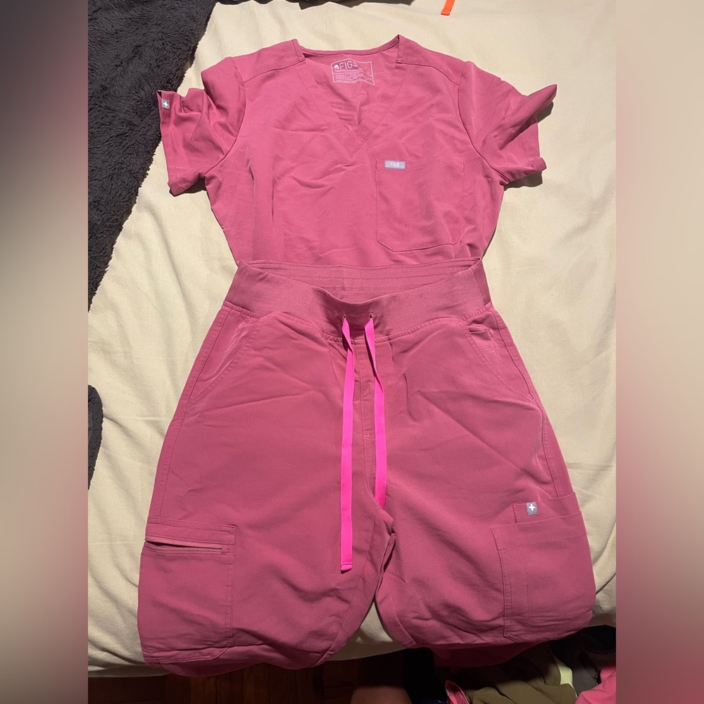 Pink Scrub Set with Drawstring Waist
